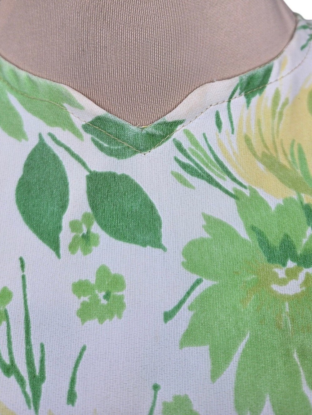 Vintage 1960s Green Yellow Floral Pleated Cotton Dress USA Union Made - Picture 6 of 16